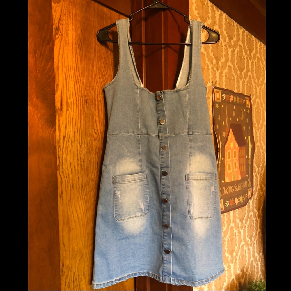 70s style stretch denim jumper dress